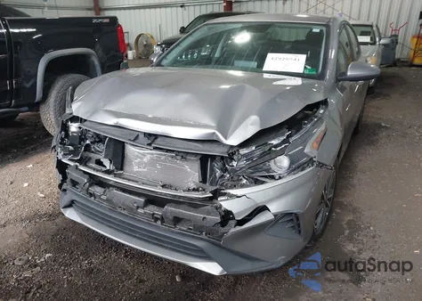 2023 Kia Forte Lxs from USA, damaged, VIN 3KPF24AD2PE531473